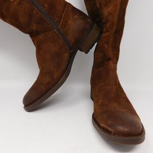 Born Women's Boots Hayden BR0027080 Knee High Rust Tobacco Distressed 6.5 M-WC